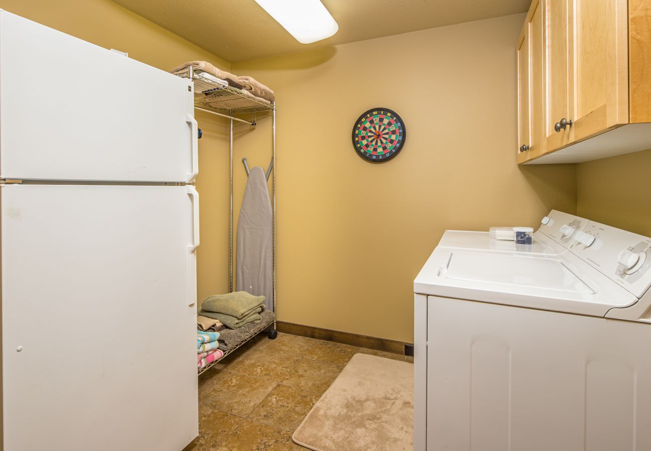 Townhouse in Big Sky - Beautiful 3-Bedroom Big Sky Retreat