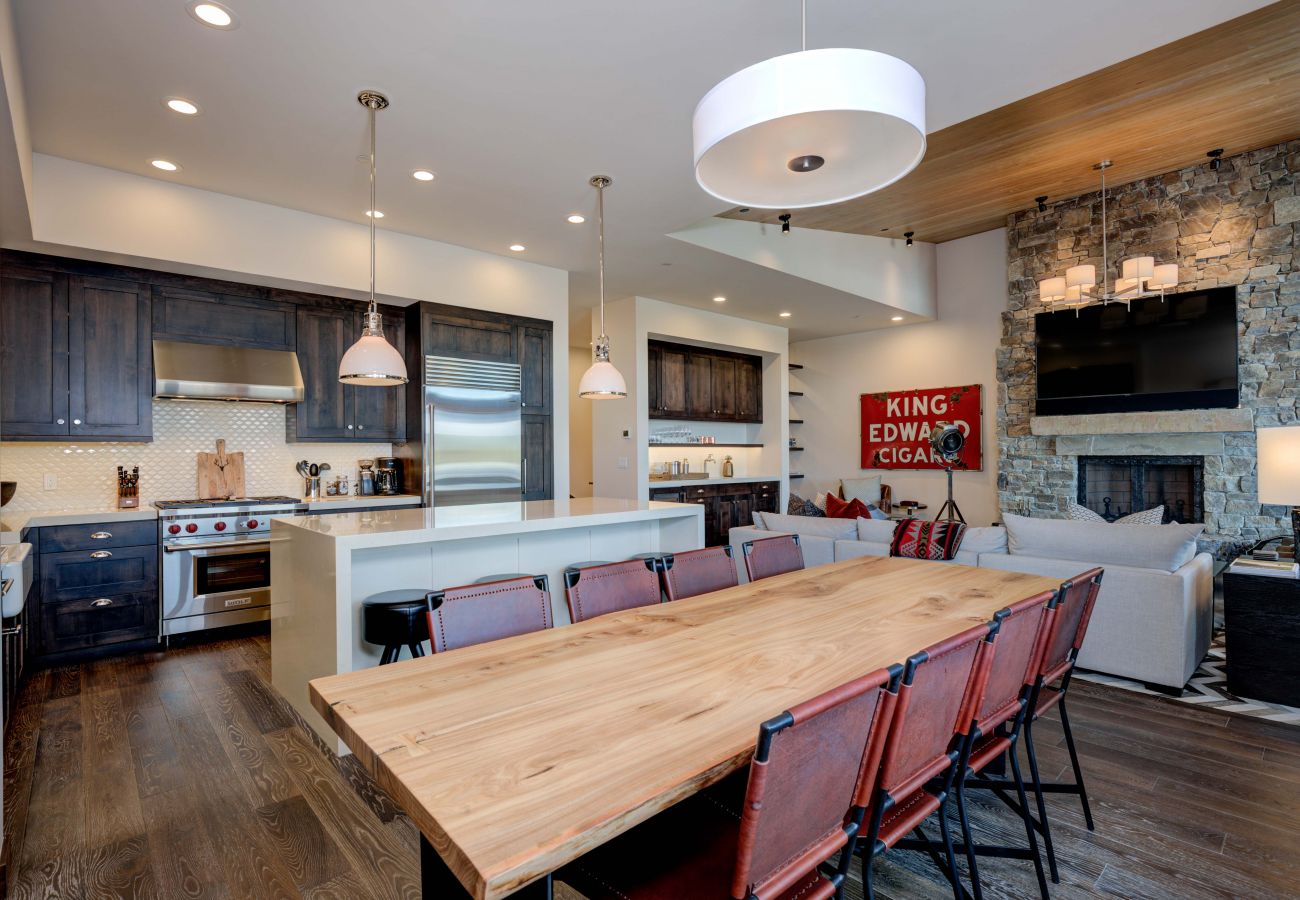 Townhouse in Big Sky - Luxury Big Sky Ski Retreat - Moonlight Basin 