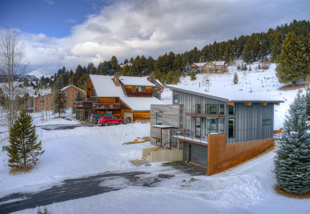 House in Big Sky - Luxury Big Sky Modern Single Family Home