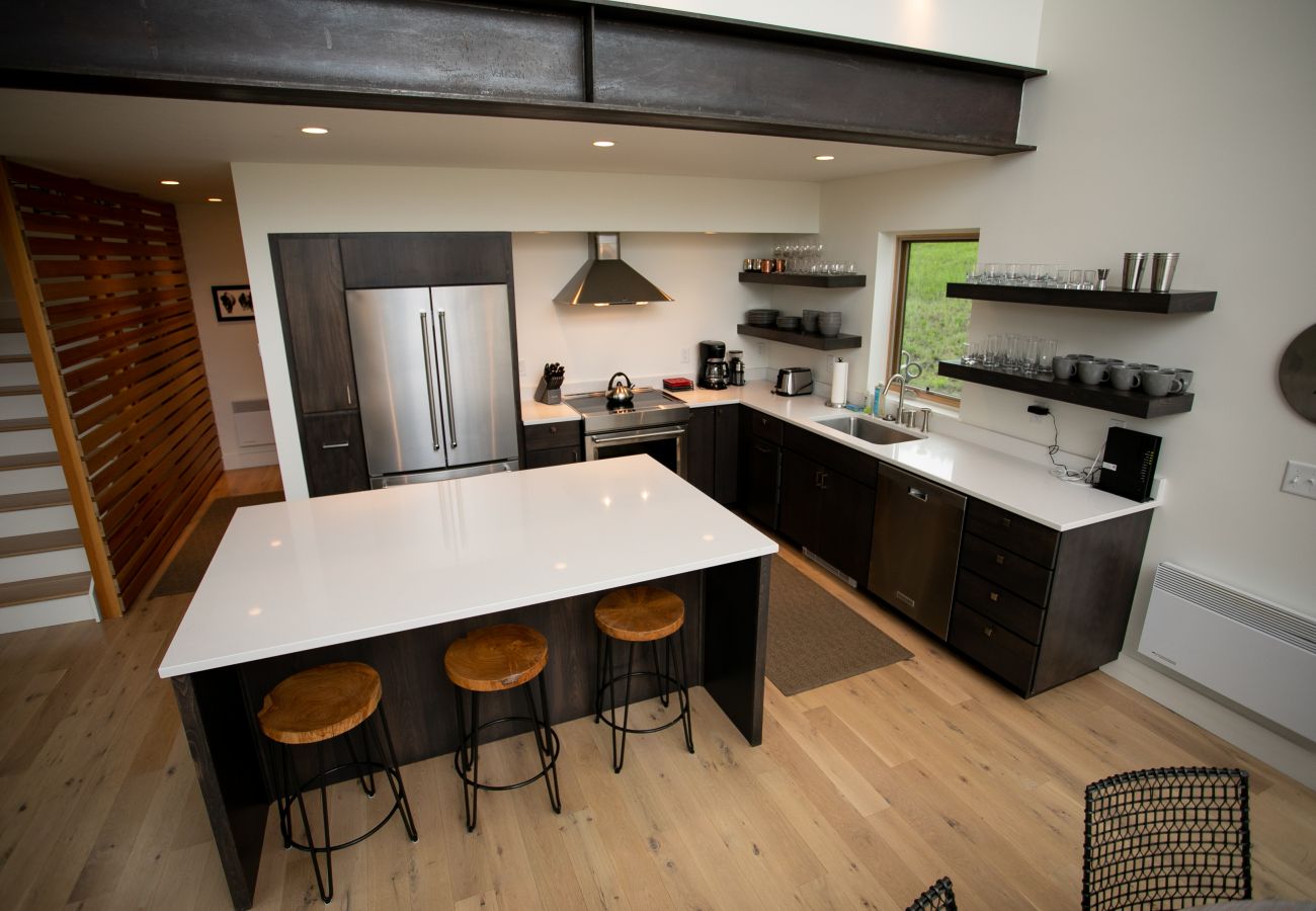 House in Big Sky - Luxury Big Sky Modern Single Family Home