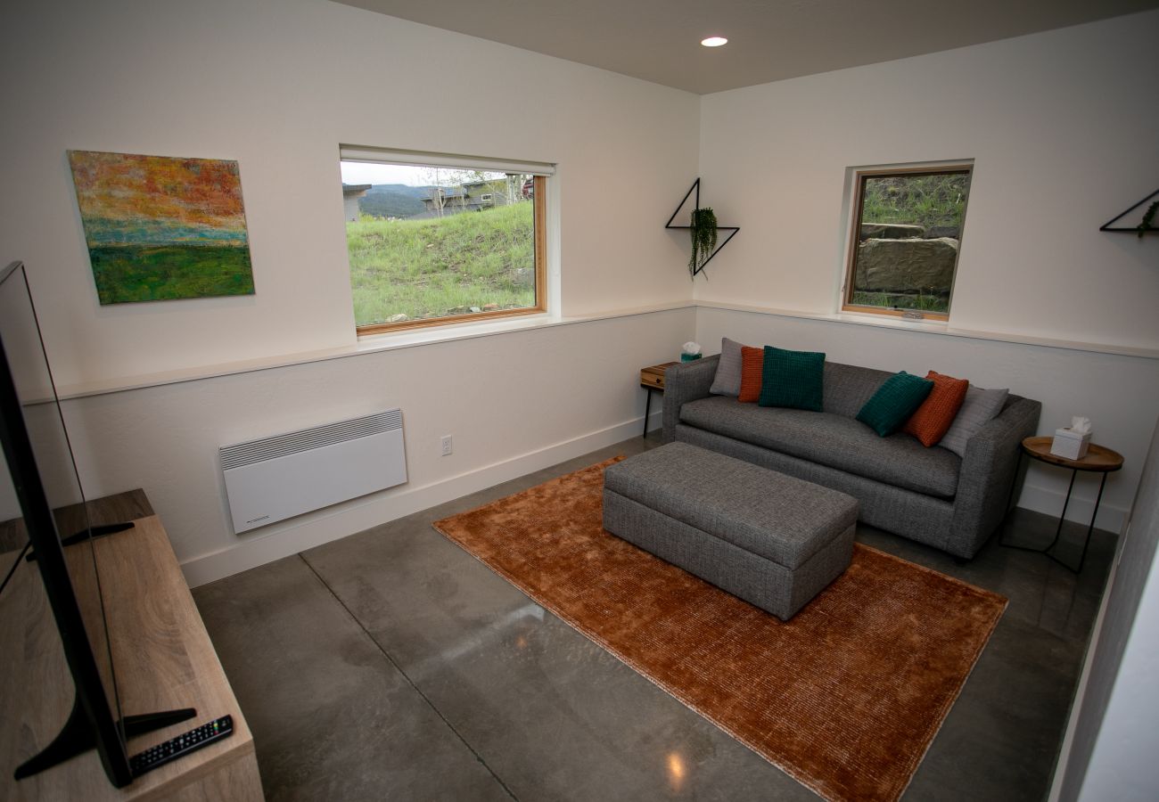 House in Big Sky - Luxury Big Sky Modern Single Family Home