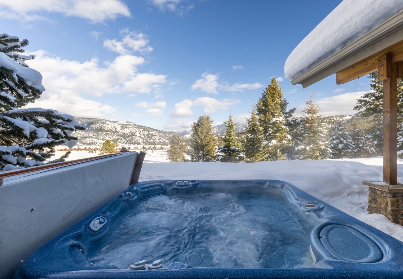 House in Big Sky - Exceptional Big Sky Retreat 