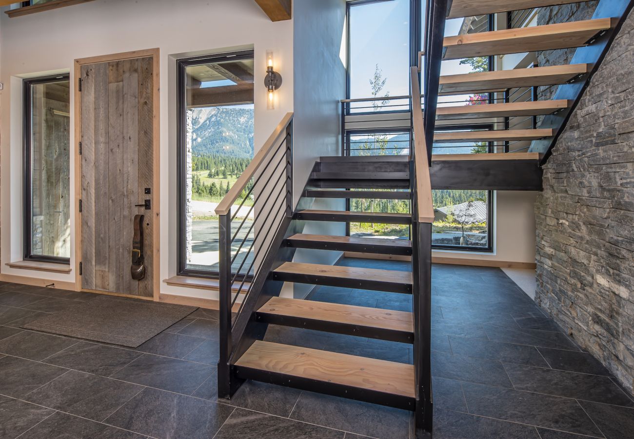 House in Big Sky -  Breathtaking Big Sky Luxury Retreat
