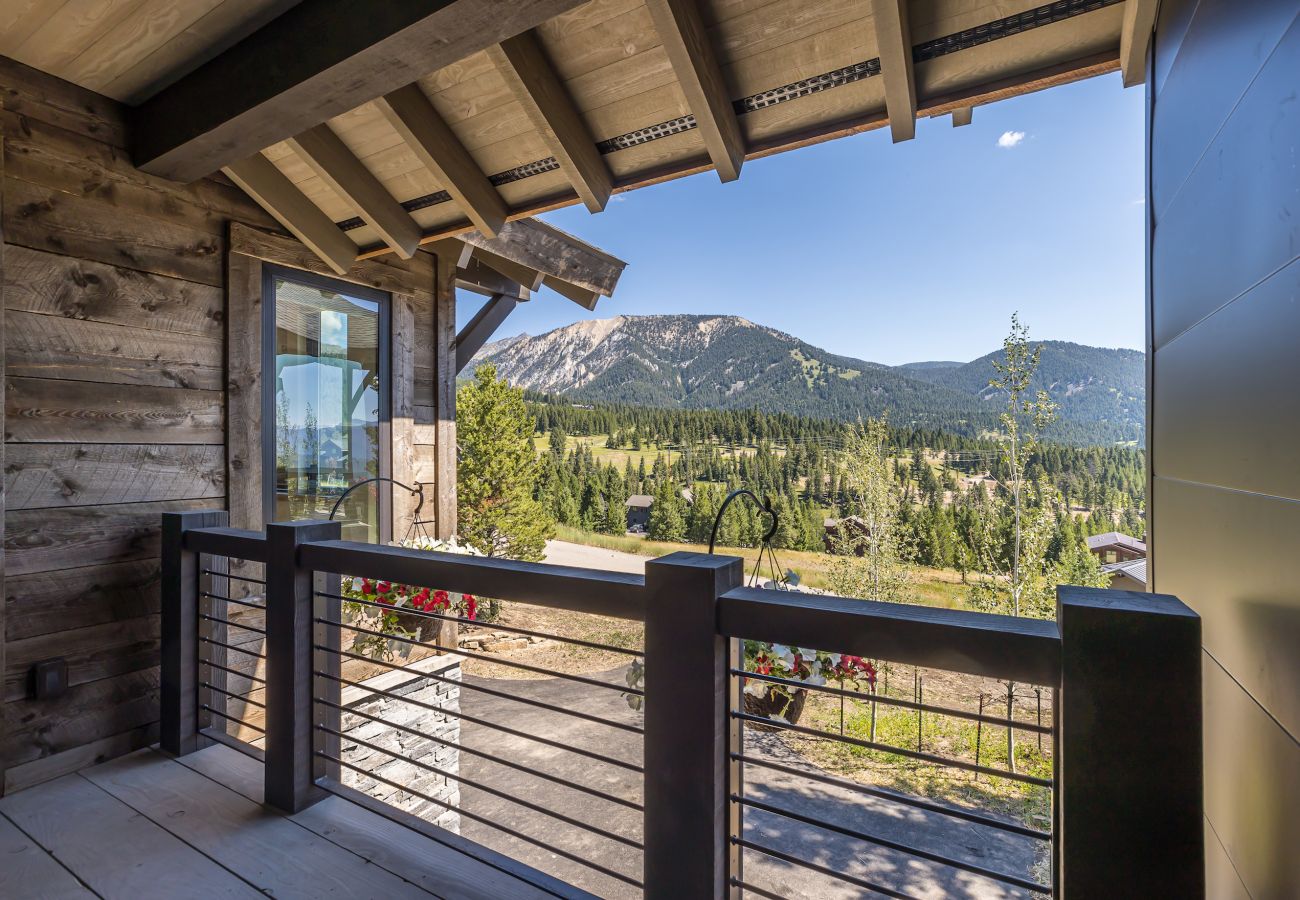 House in Big Sky -  Breathtaking Big Sky Luxury Retreat