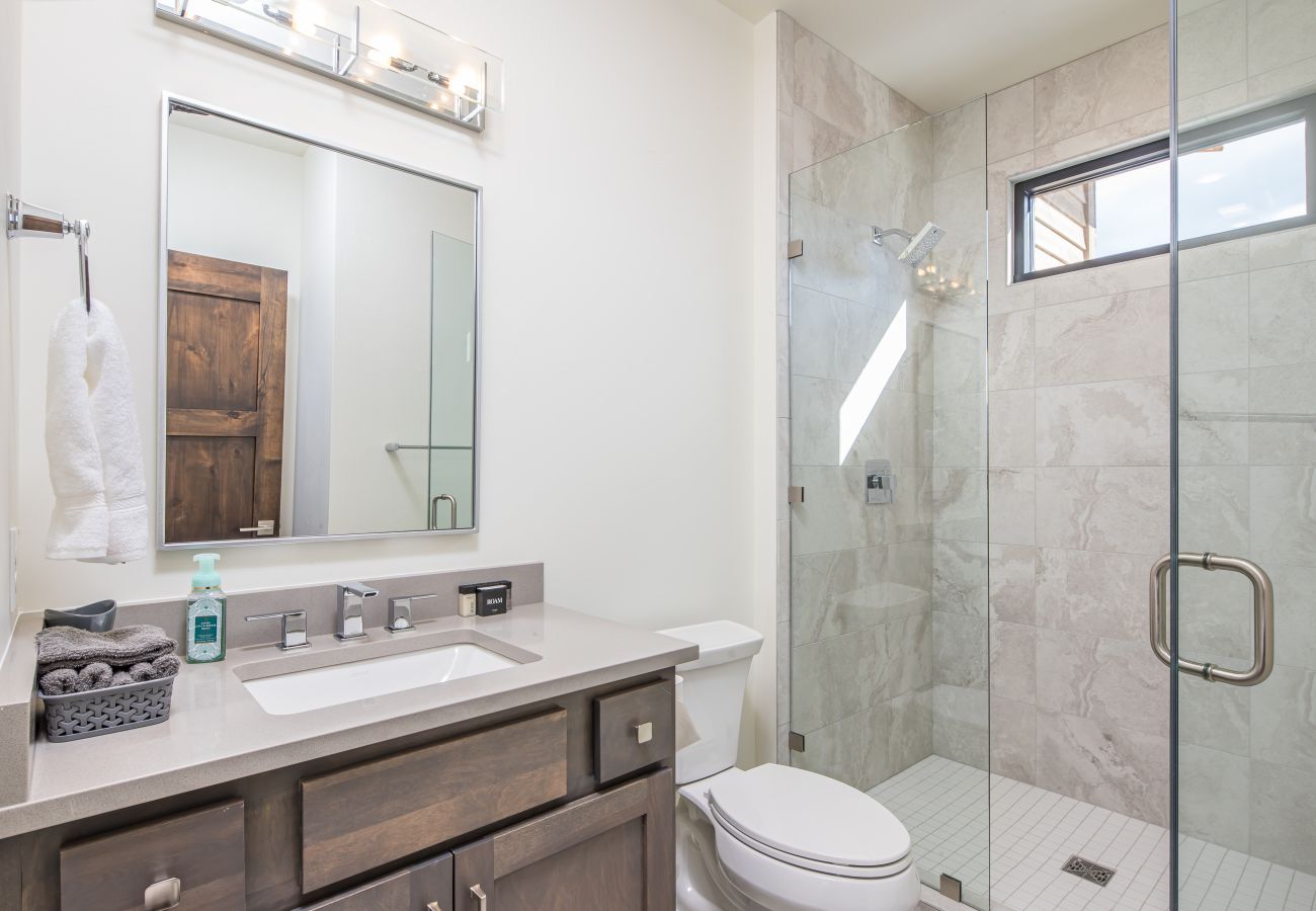 Townhouse in Big Sky - Luxury Townhome in the Heart of Big Sky