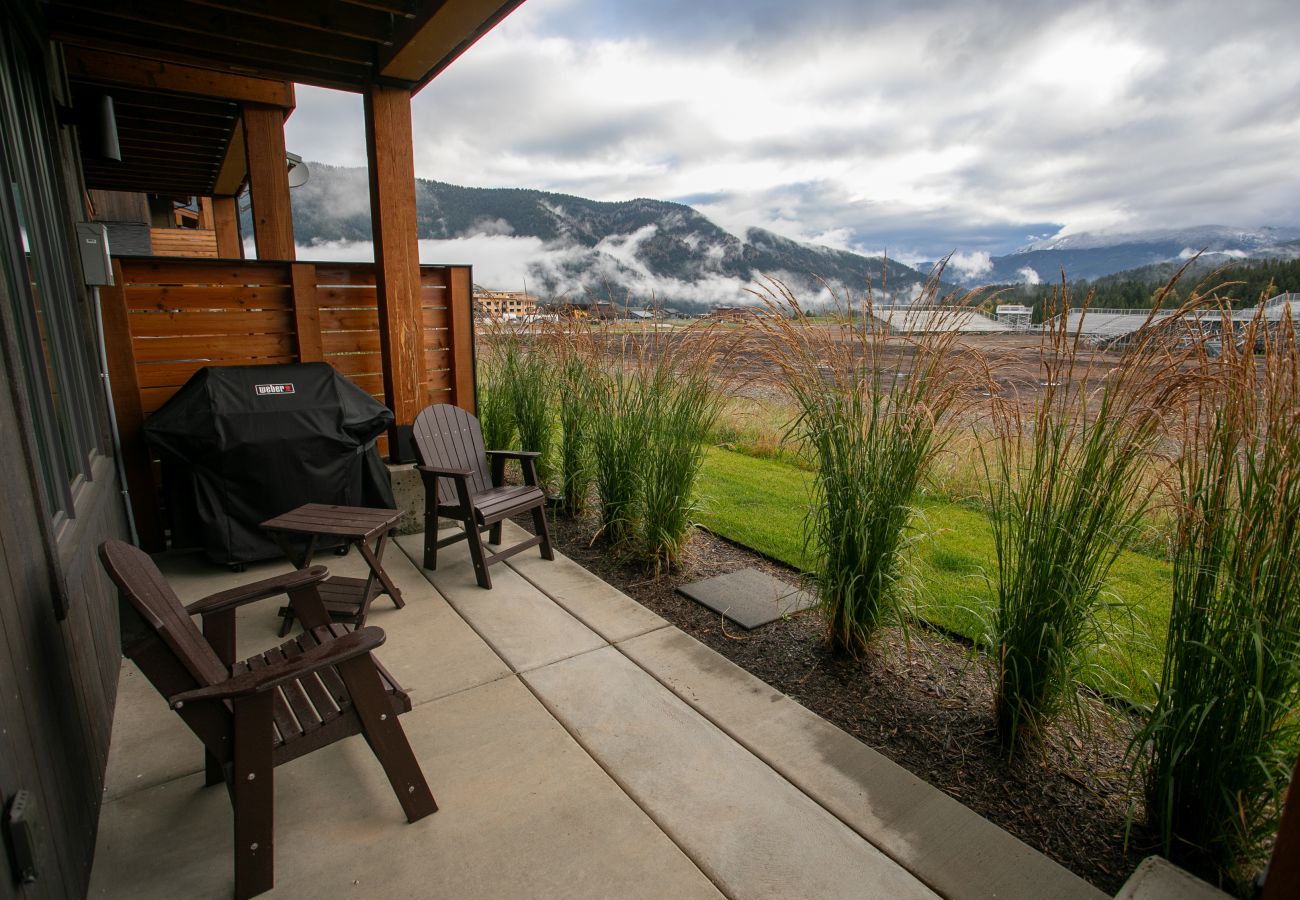 Townhouse in Big Sky - Luxury Townhome in the Heart of Big Sky