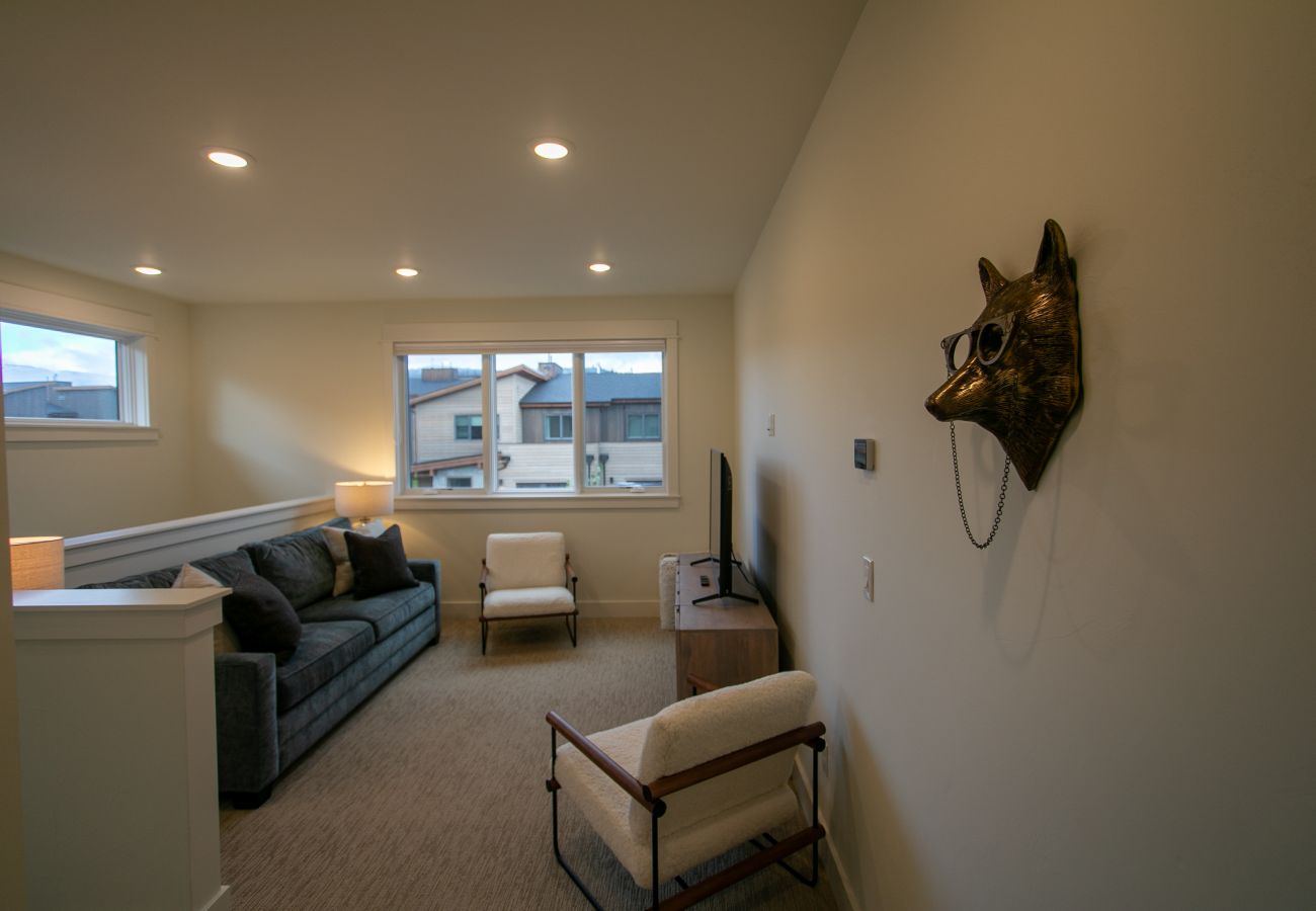 Townhouse in Big Sky - Luxury Townhome in the Heart of Big Sky