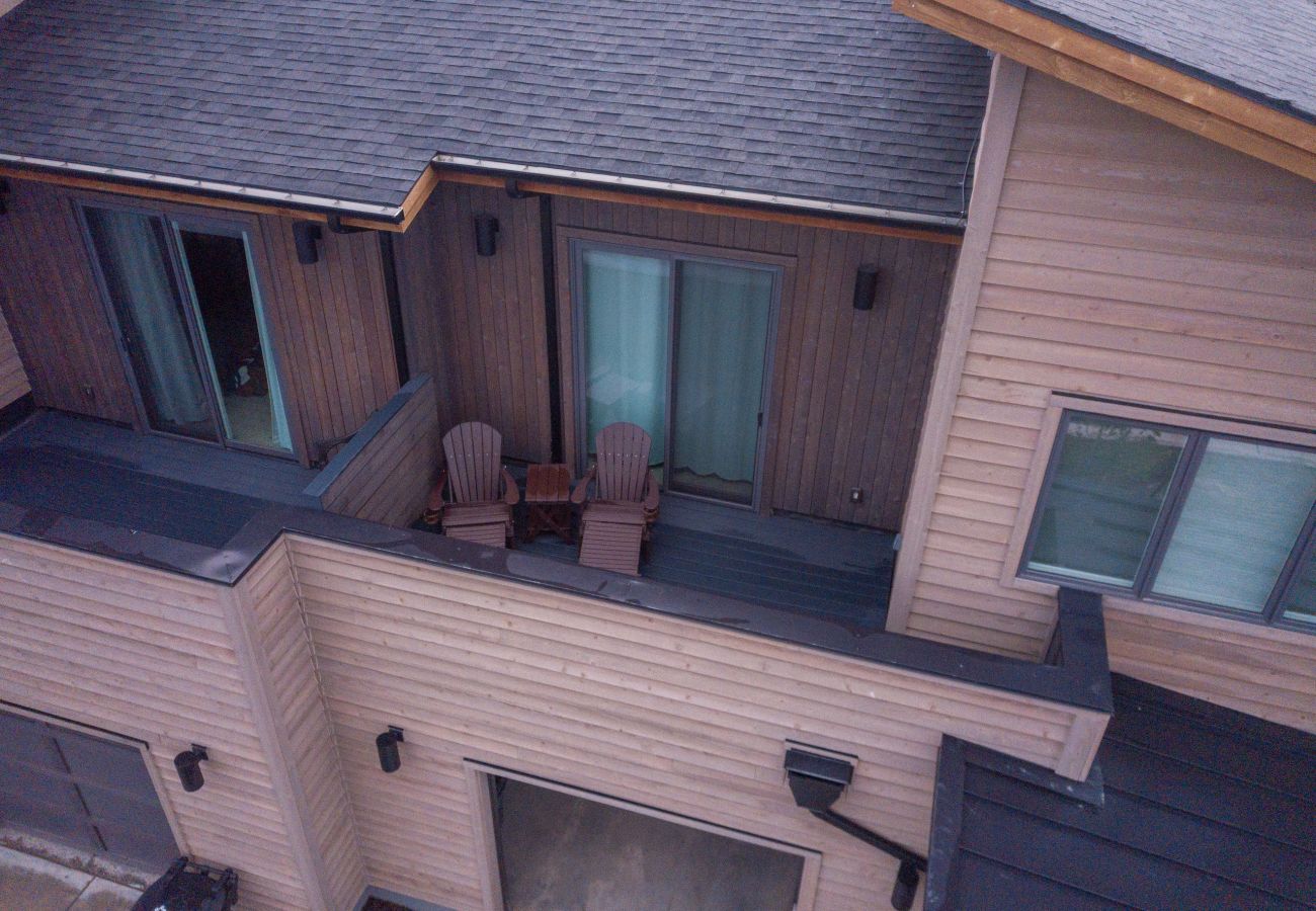 Townhouse in Big Sky - Luxury Townhome in the Heart of Big Sky