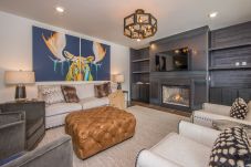 Townhouse in Big Sky - Luxury Townhome in the Heart of Big Sky