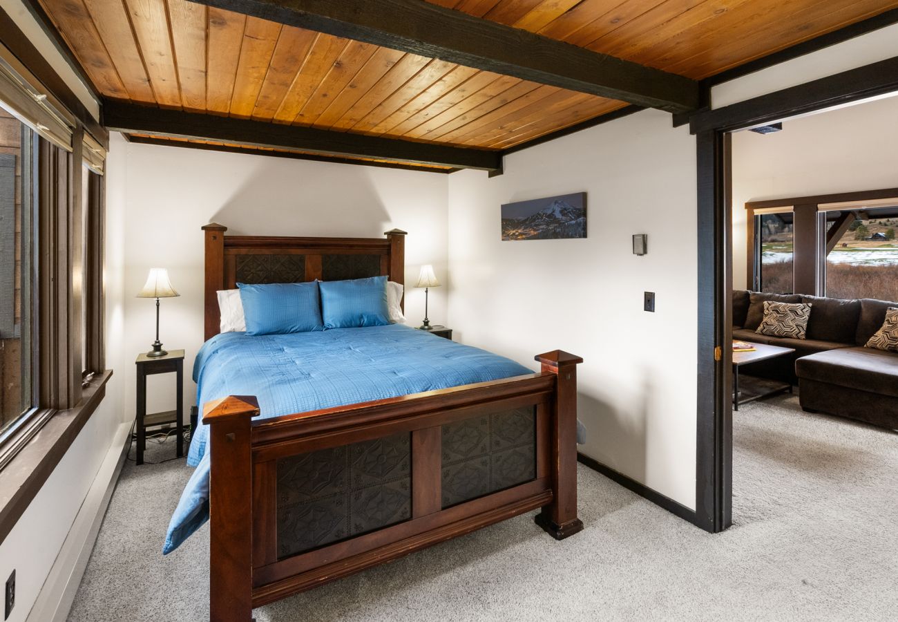 Condominium in Big Sky -  Big Sky Meadow Retreat 1 Bedroom Plus Loft