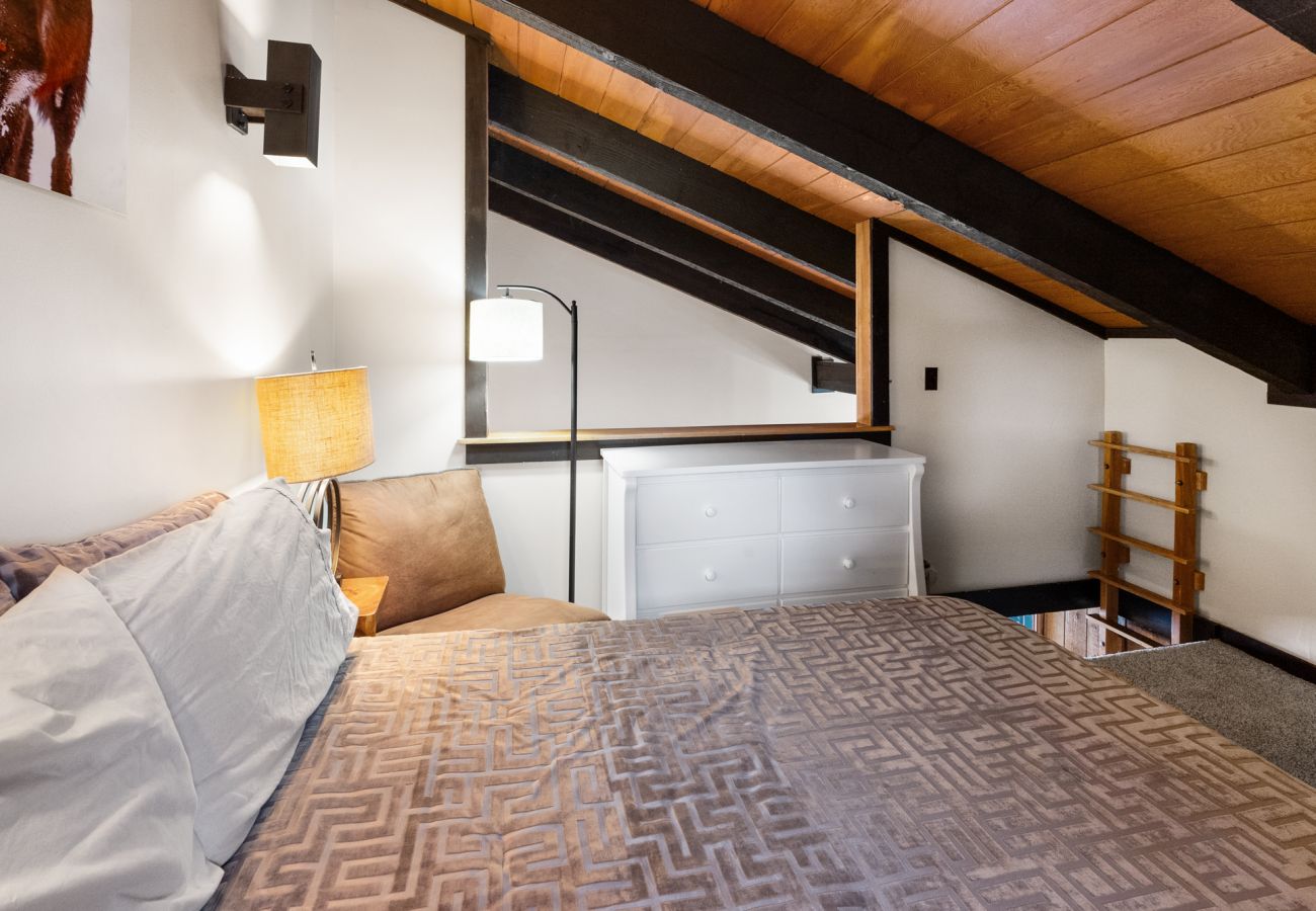 Condominium in Big Sky -  Big Sky Meadow Retreat 1 Bedroom Plus Loft