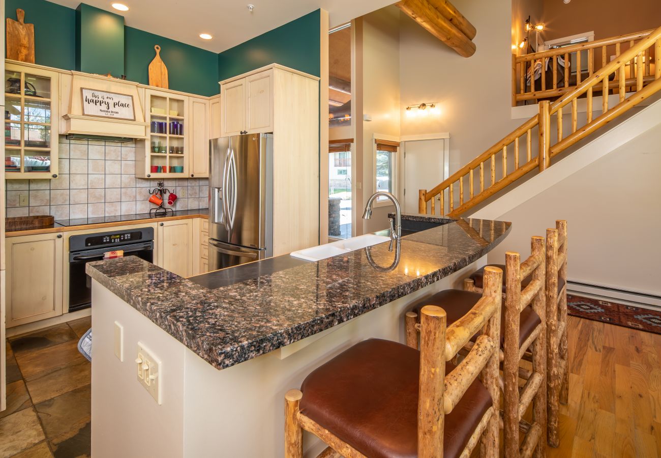 Townhouse in Big Sky - Mountain Modern Townhome 