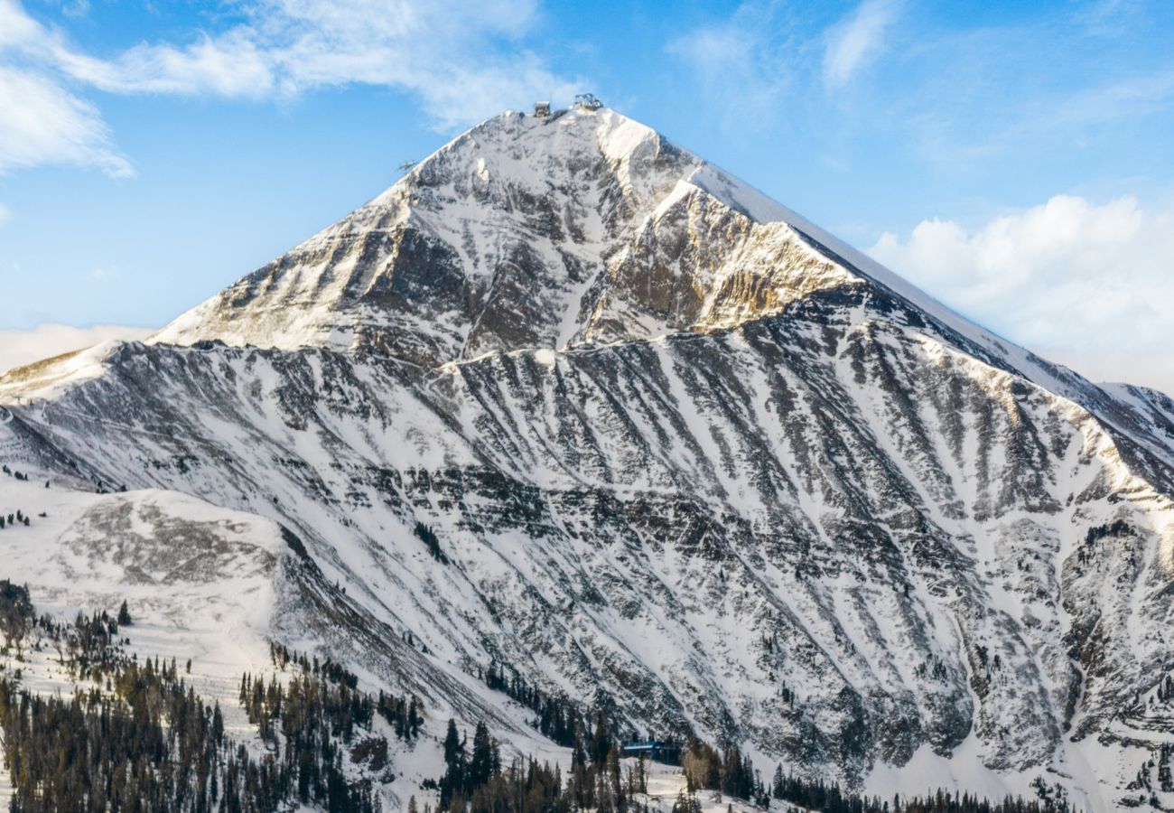 House in Big Sky - Big Sky Ski Retreat