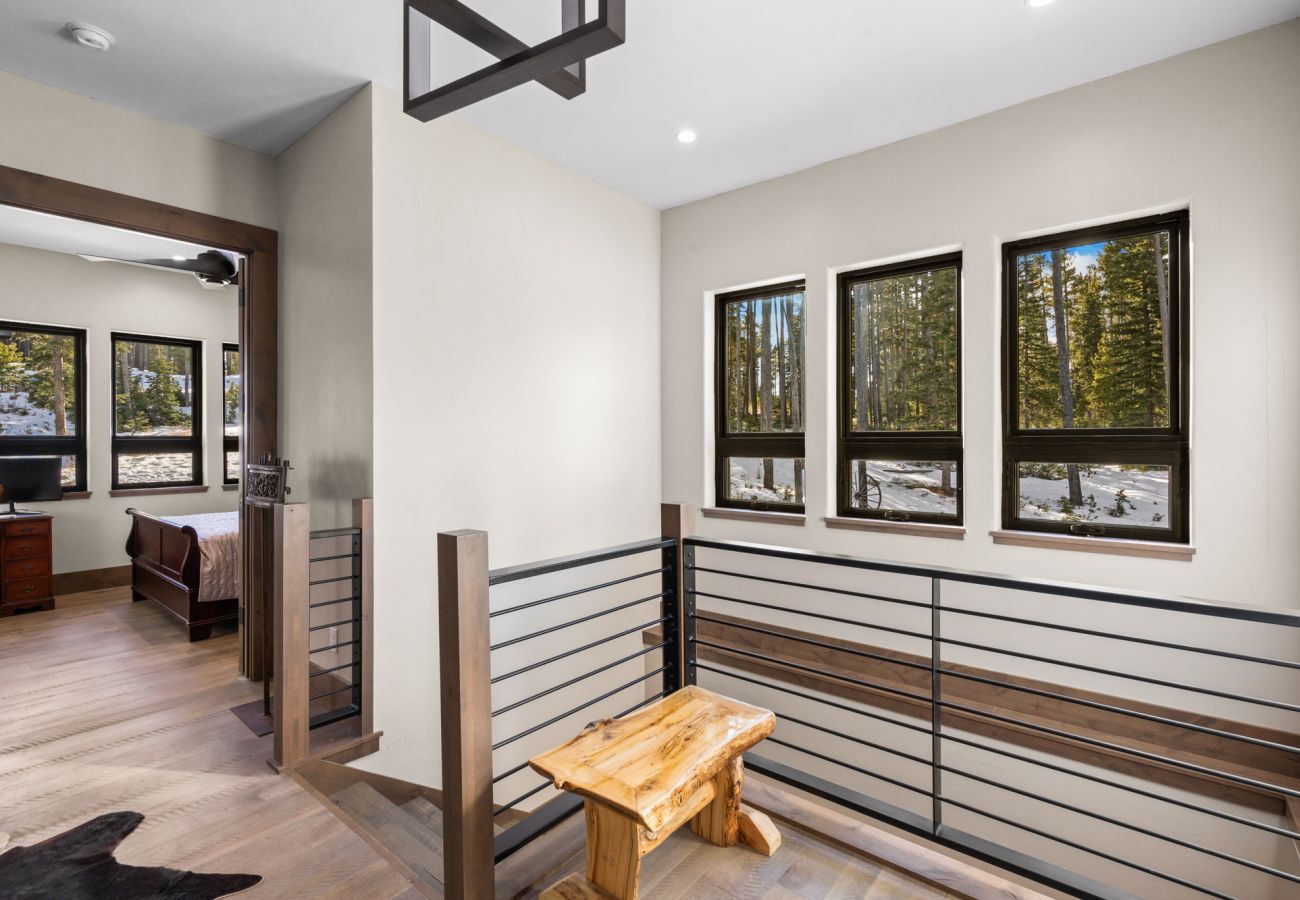House in Big Sky - Big Sky Ski Retreat