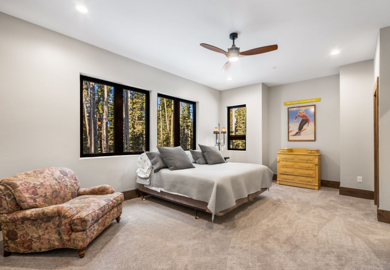 House in Big Sky - Big Sky Ski Retreat
