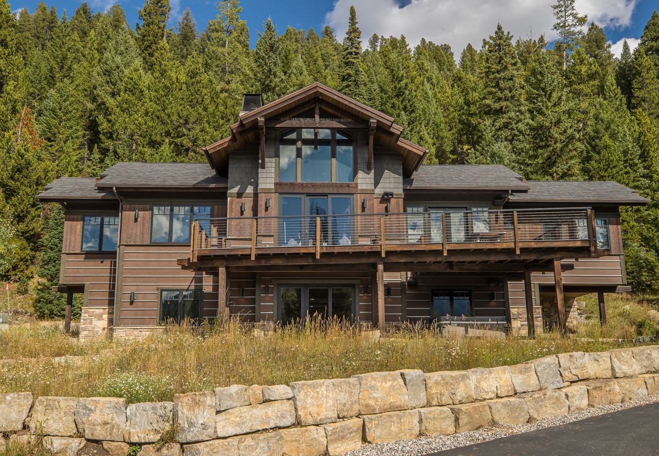 House in Big Sky -  Stunning Big Sky Vacation Home