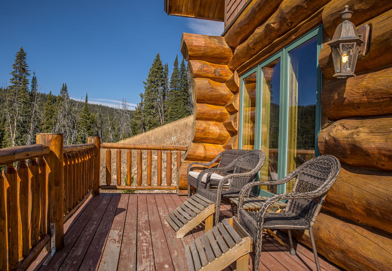 Cabin in Big Sky - Big Sky Beehive Basin Cabin