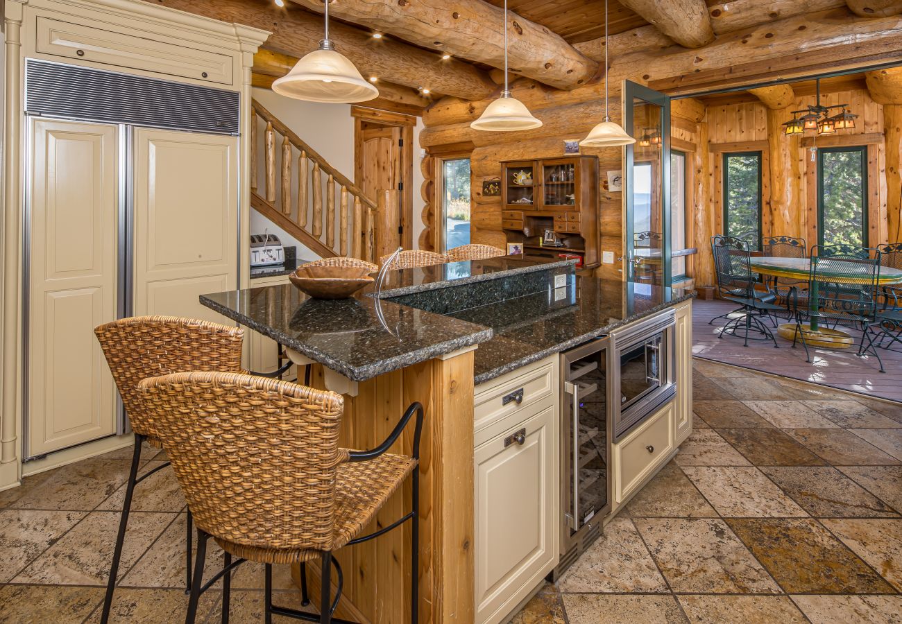 Cabin in Big Sky - Big Sky Beehive Basin Cabin