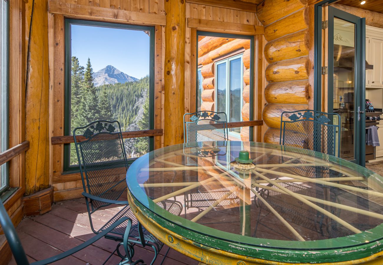 Cabin in Big Sky - Big Sky Beehive Basin Cabin