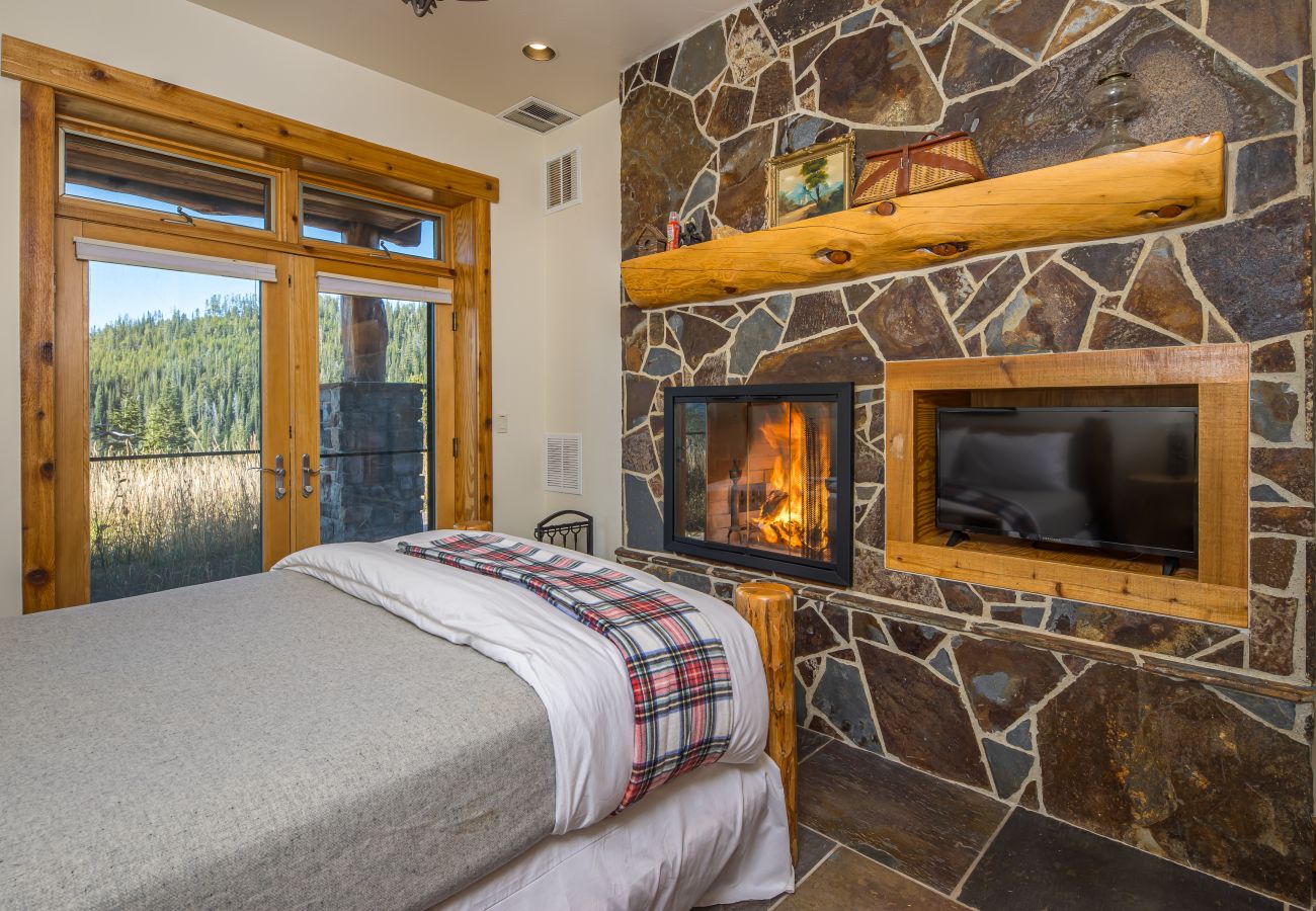 Cabin in Big Sky - Big Sky Beehive Basin Cabin