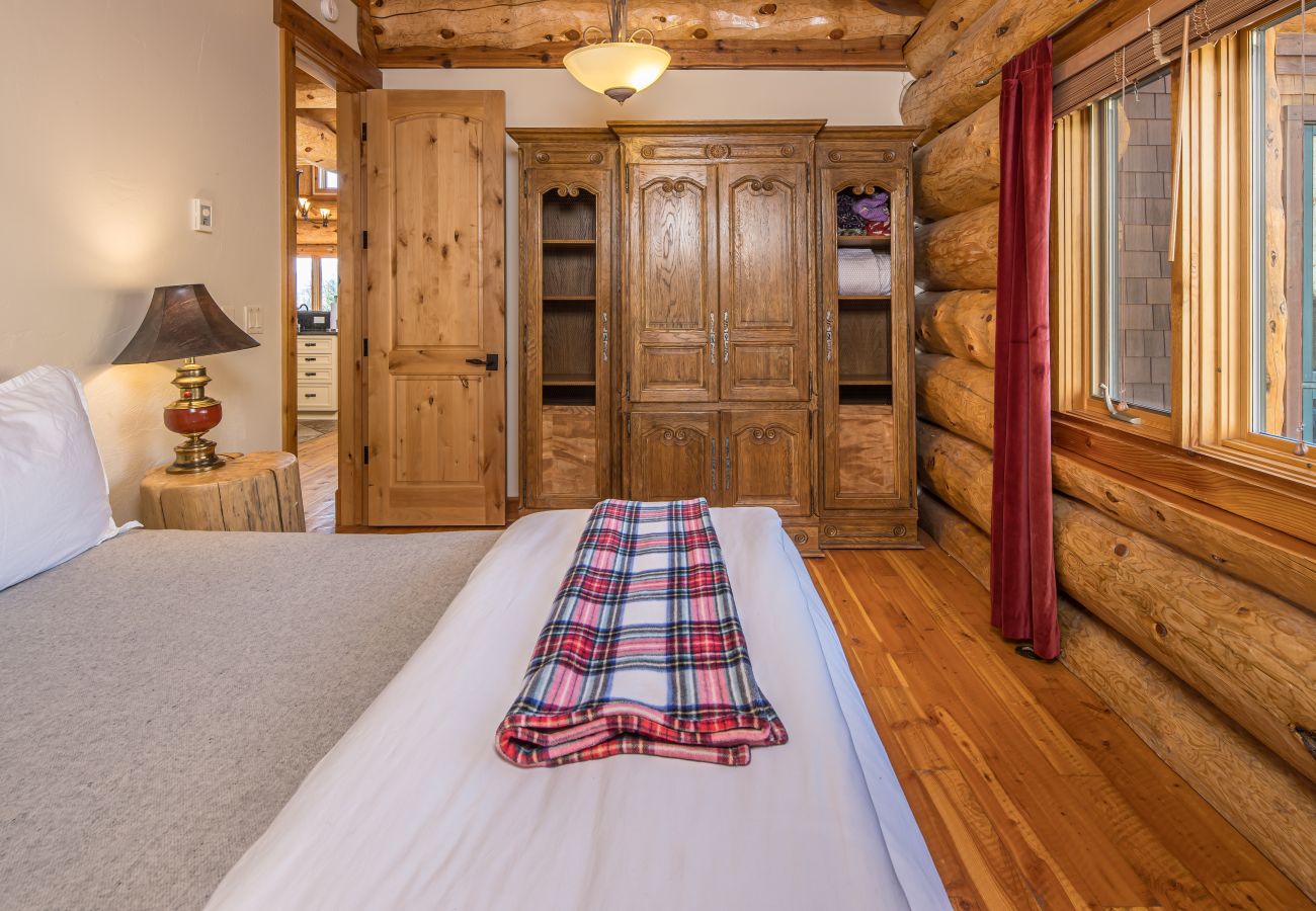 Cabin in Big Sky - Big Sky Beehive Basin Cabin