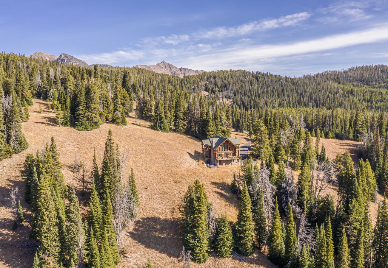 Cabin in Big Sky - Big Sky Beehive Basin Cabin