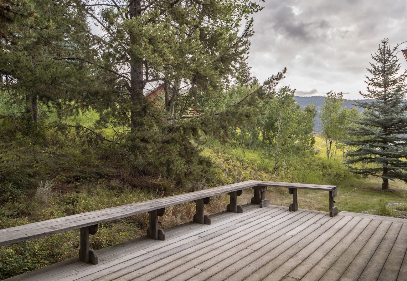 Townhouse in Big Sky - New to Market! Big Sky Town Center Home