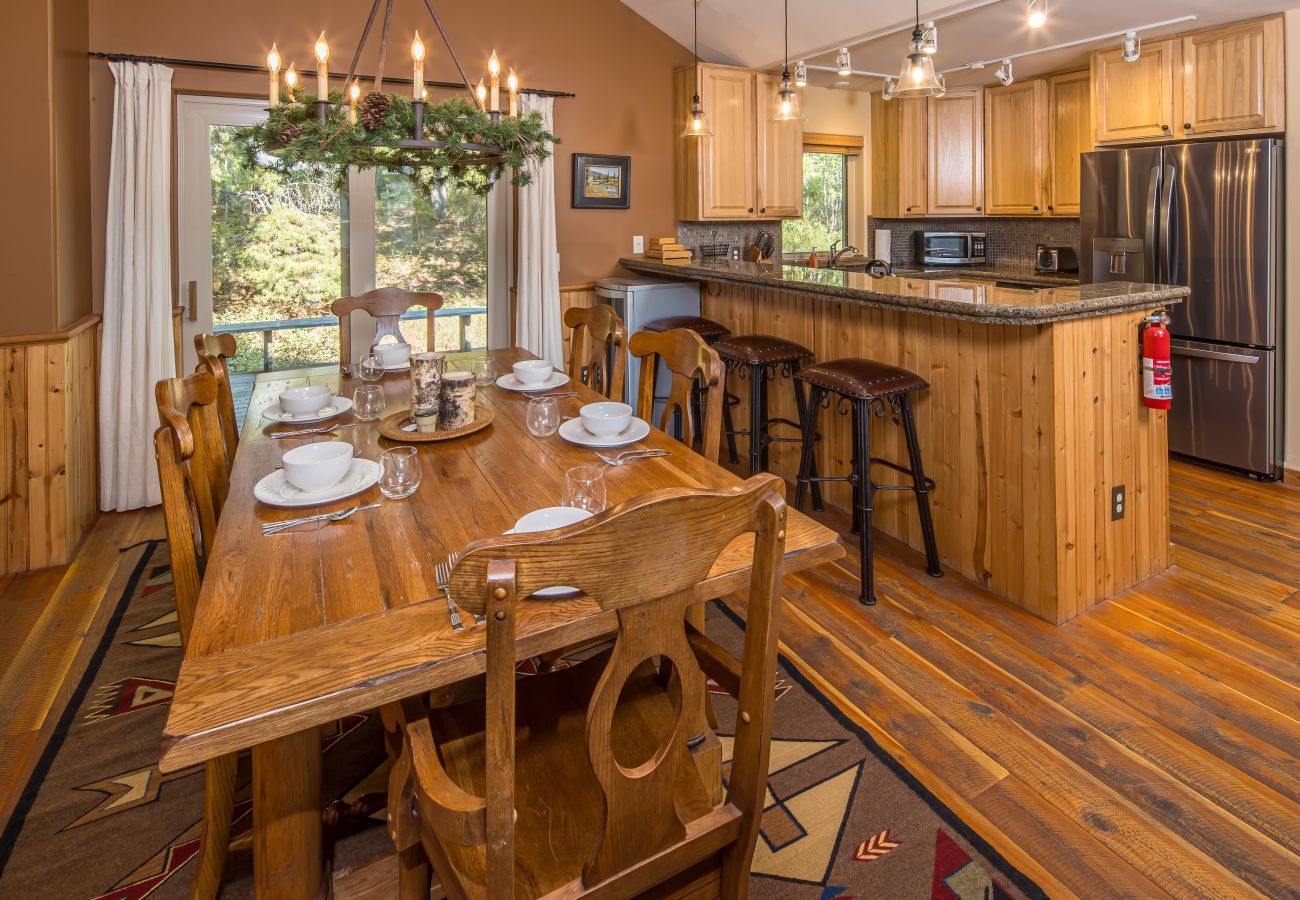 Townhouse in Big Sky - New to Market! Big Sky Town Center Home