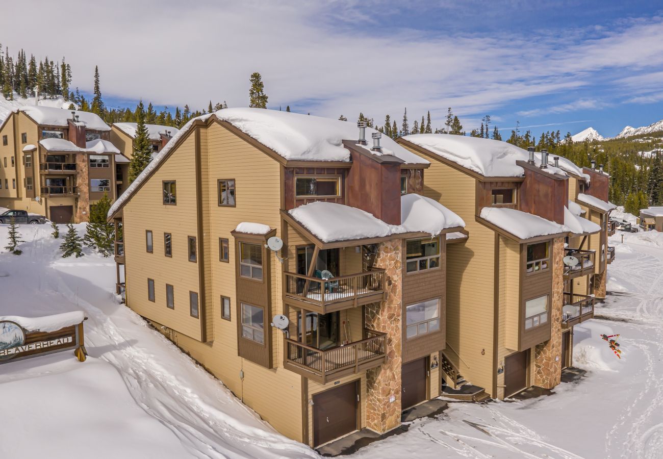Condominium in Big Sky - New to Market! Ski in/Ski Out Big Sky Mountain Condo