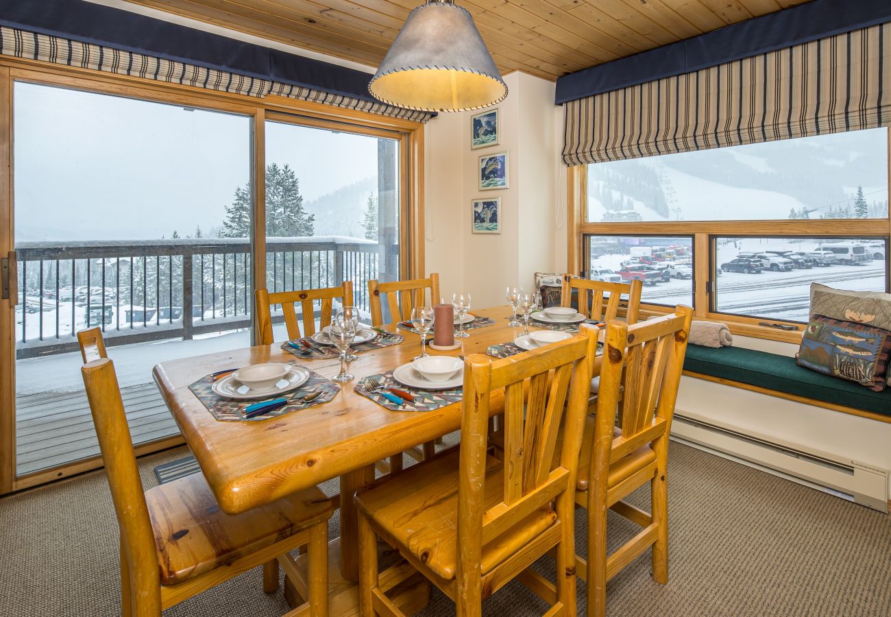 Condominium in Big Sky - New to Market! Ski in/Ski Out Big Sky Mountain Condo