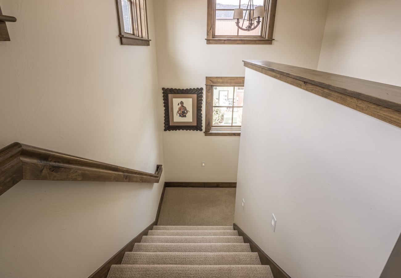 Condominium in Big Sky - New to Market! Big Sky Town Center Retreat