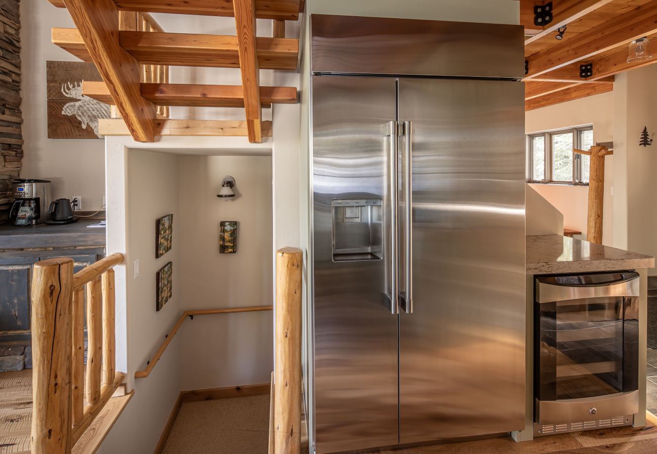 House in Big Sky - New Listing! Slopeside at Cowboy Heaven
